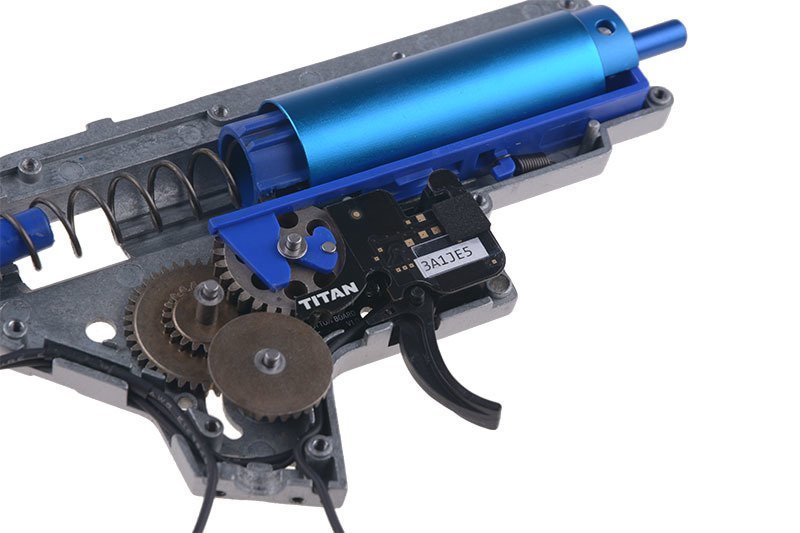 Airsoftová zbraň RRA SA-E02 EDGE™ - TITAN™ V2 Custom