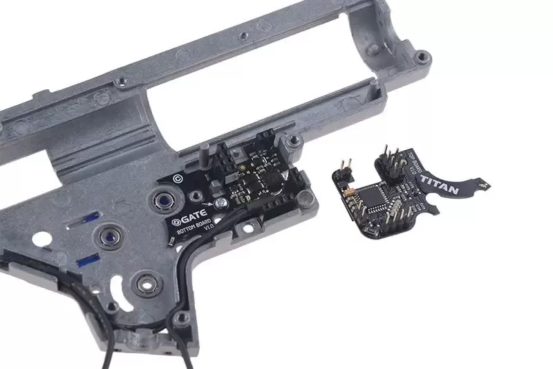 Airsoftová zbraň RRA SA-E02 EDGE™ - TITAN™ V2 Custom
