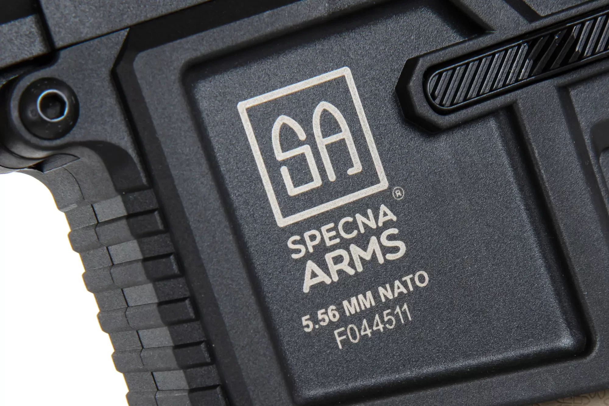 Airsoftová puška Specna Arms SA-F04-RL FLEX™ HAL ETU™ Light Ops/ New Receiver - Half-Tan